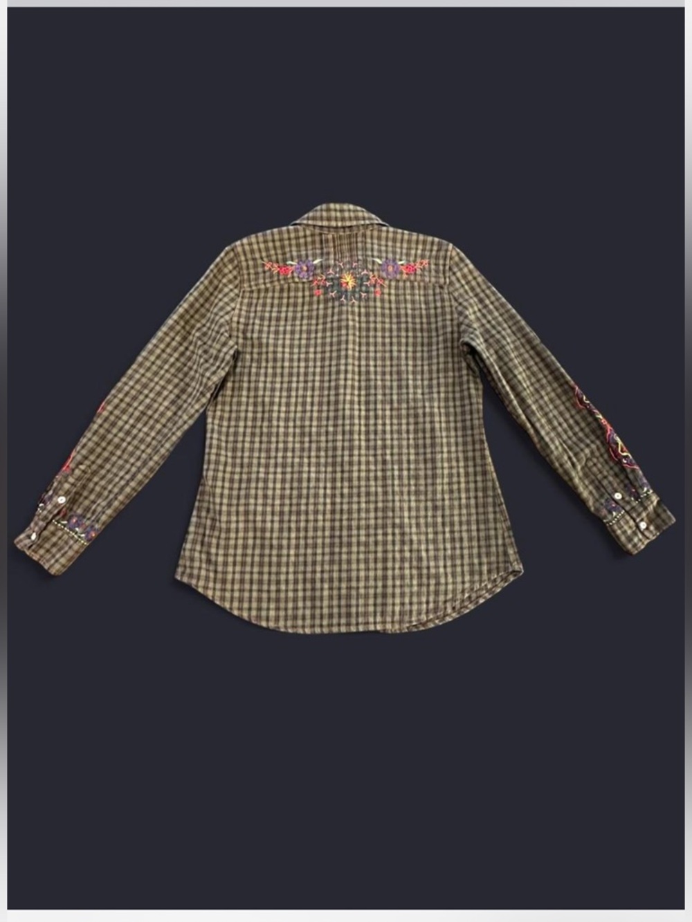 🌼 3J Workshop Embroidered Plaid Flannel Shirt M 🌸 Boho Western Vibes - Picture 5 of 9